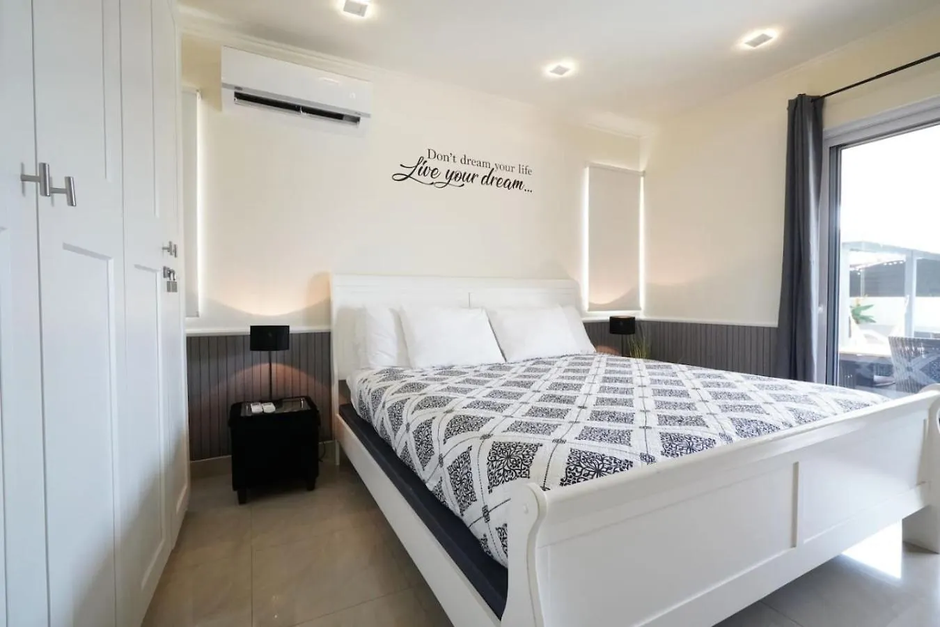 New 3Br 2Ba Modern Clean Calbas Villa With Pool Oranjestad Nyaraló