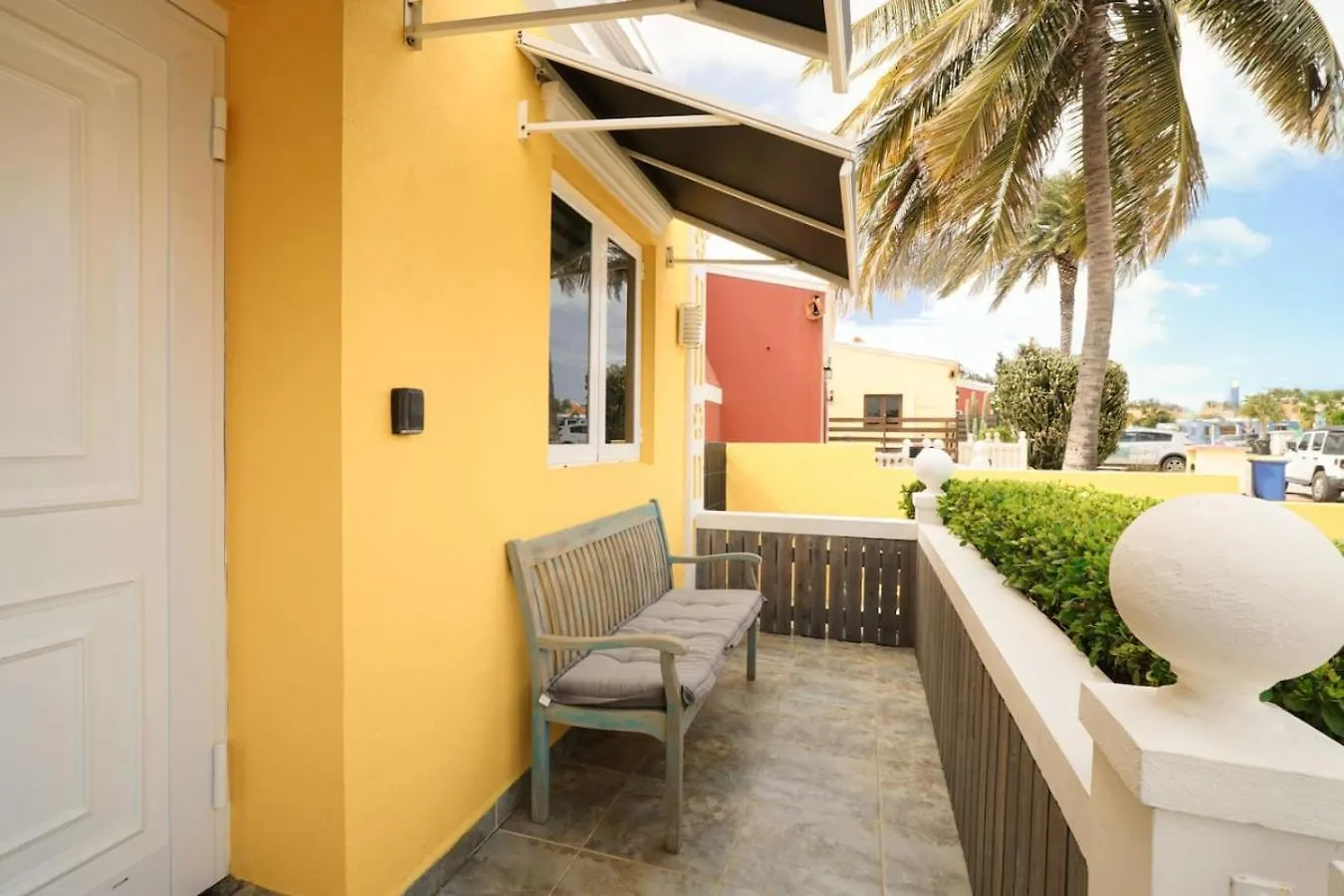 New 3Br 2Ba Modern Clean Calbas Villa With Pool Oranjestad Nyaraló