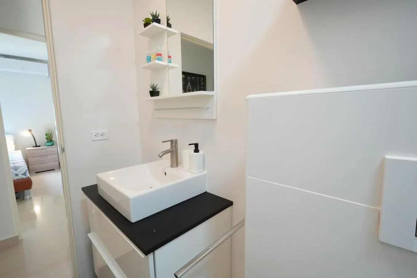 Tatil Evi New 3Br 2Ba Modern Clean Calbas Villa With Pool Oranjestad Aruba